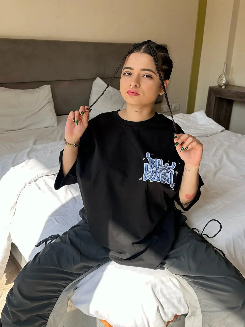 THE BILLIE EILISH CARTOON ART DROP SLEEVED TEE FOR MEN AND WOMEN UrbanNest