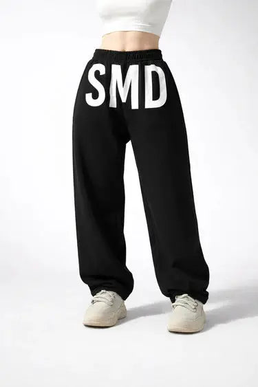 SMD RELAXED FIT SWEAT PANTS FOR MEN AND WOMEN UrbanNest